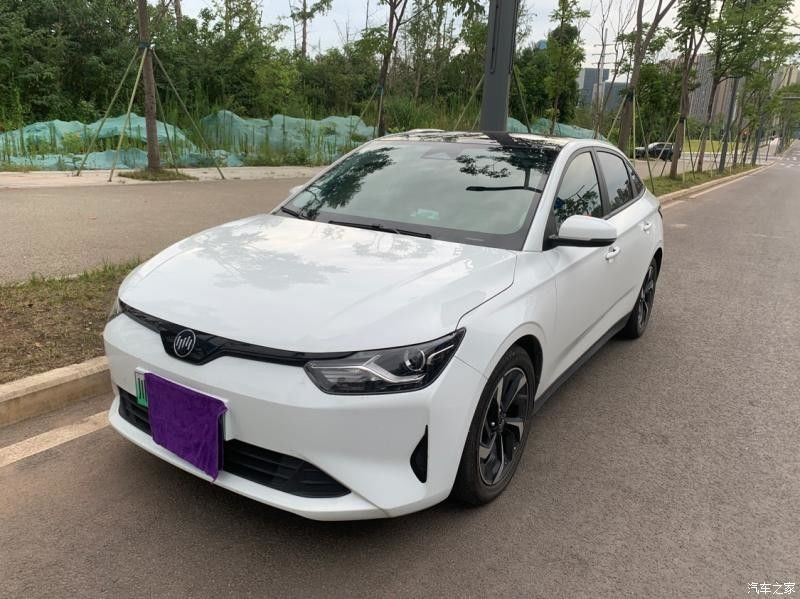 Carro elétrico multicolorido do veículo elétrico puro 170km/h New Energy de Weima E5