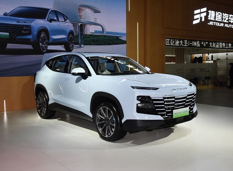 2023 Veículos de Nova Energia em Chery Jetour Dasheng I-DM 1.5t Dht Compact Suv 170km/h Velocidade máxima Com alcance de 80kmWLTC