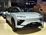 2024 Chery Shuxiangjia EQ7 Veículo elétrico puro de tamanho médio 512 km CLTC 0,5H Tempo de carregamento rápido
